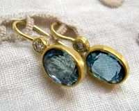 ../images/earrings/123.webp